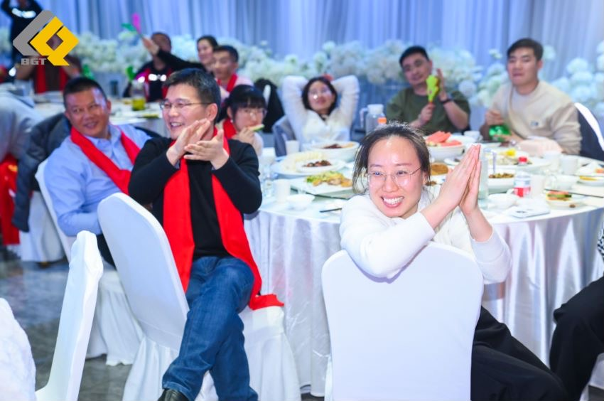 ͷ | ͬľ beats3652023ʢԲУ